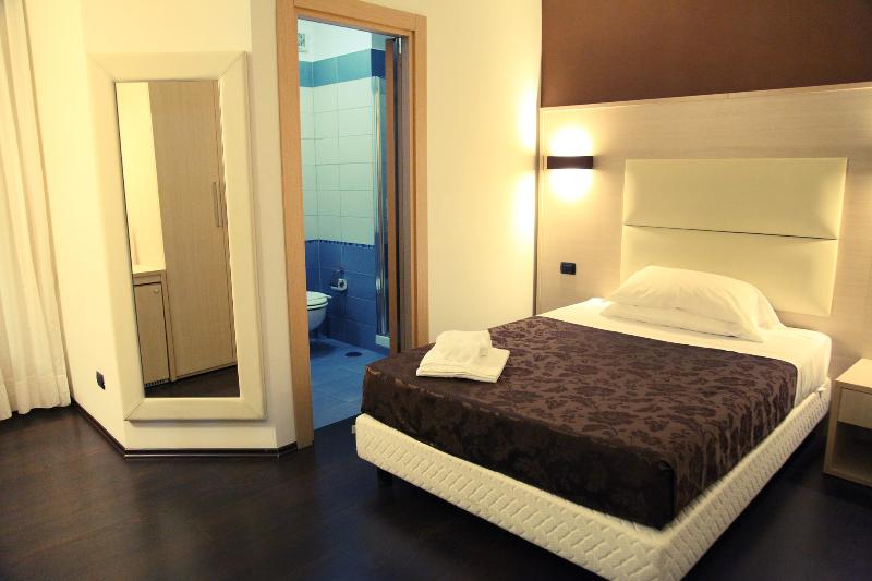 Hotel Sogni D'Oro Airport - Oda