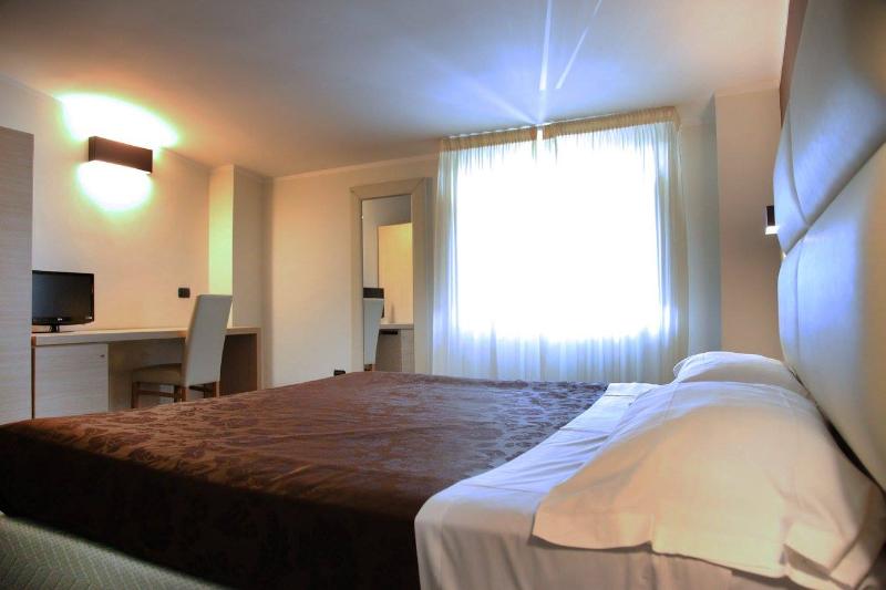 Hotel Sogni D'Oro Airport - Oda