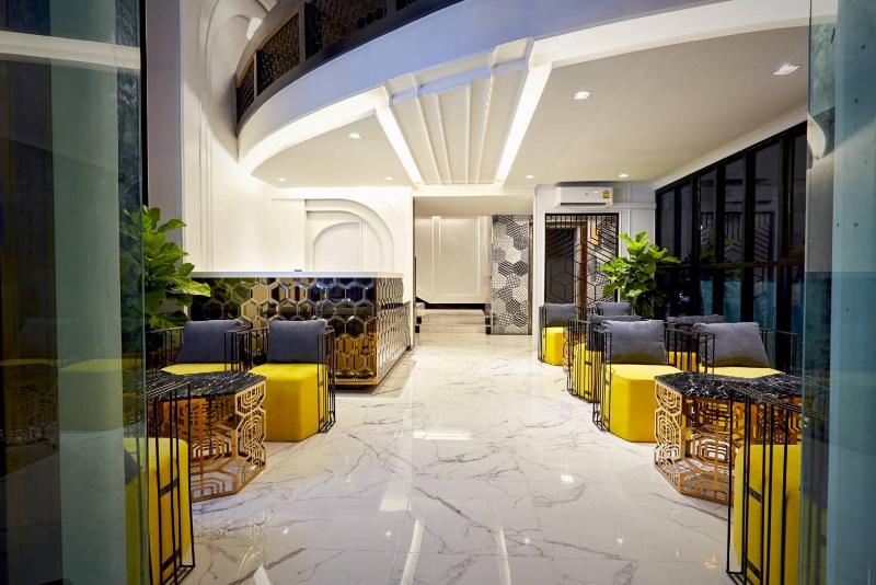 Chezzotel Pattaya Hotel - Lobi