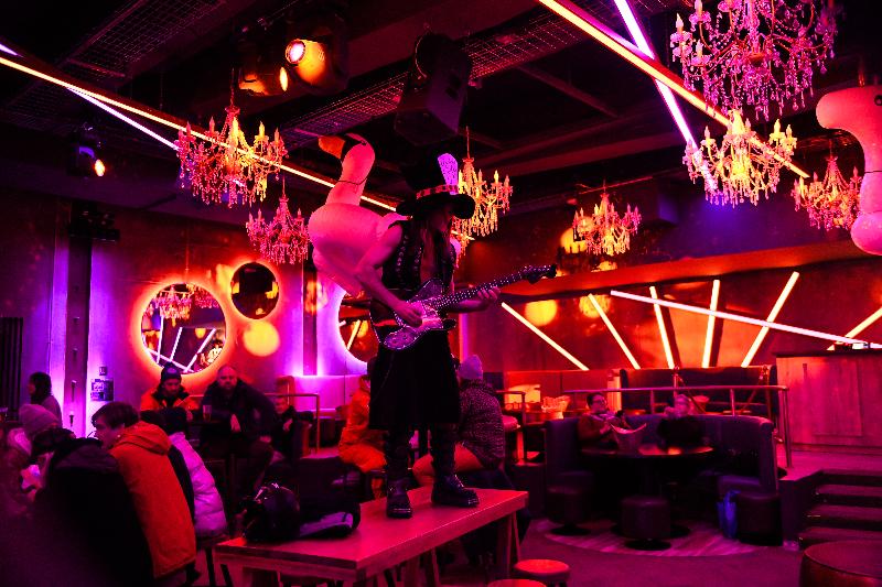 La Folie Douce Hotels - Bar