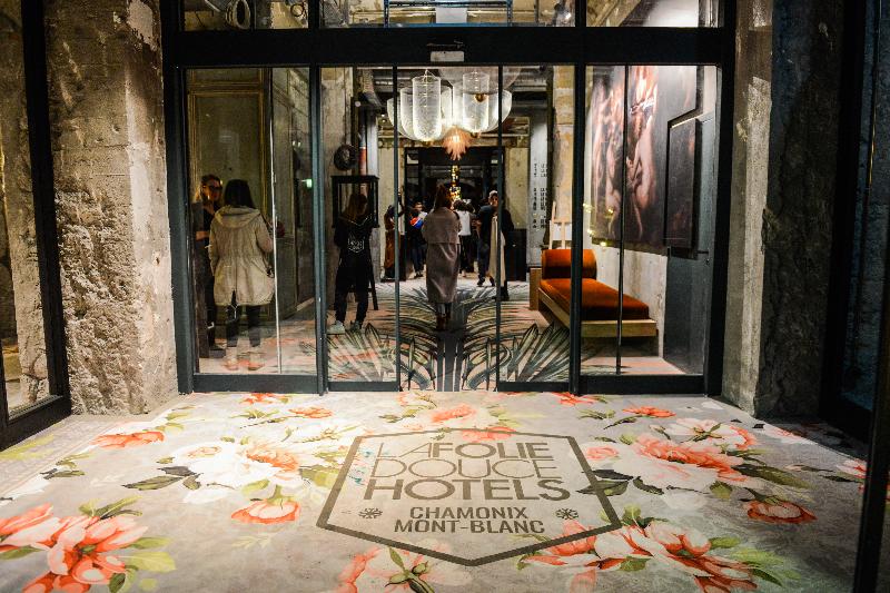 La Folie Douce Hotels - Lobi