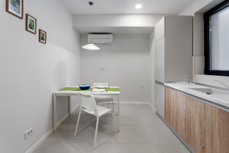 Athina Suites Hotel - Oda