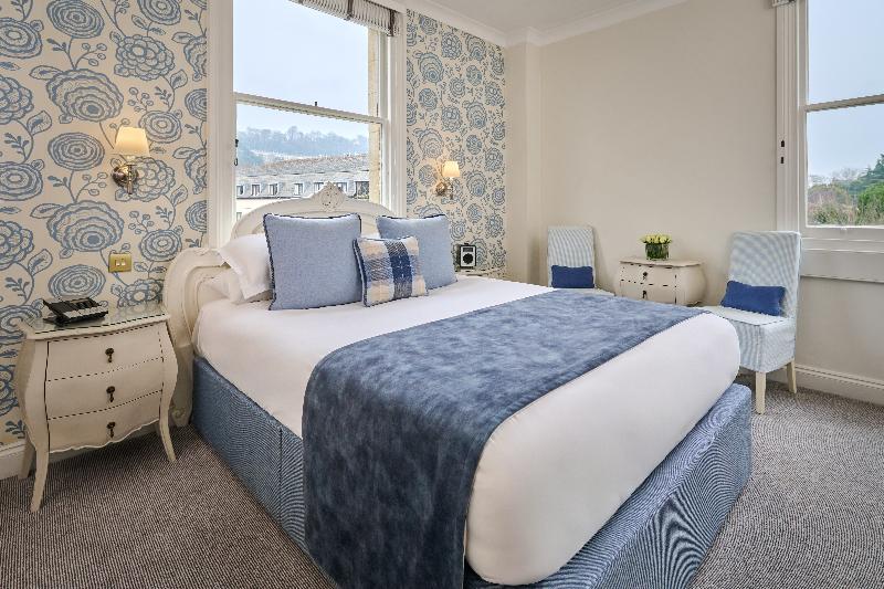 Roseate Villa Bath - Oda