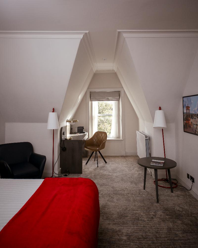 JA The Bruntsfield Edinburgh - Oda