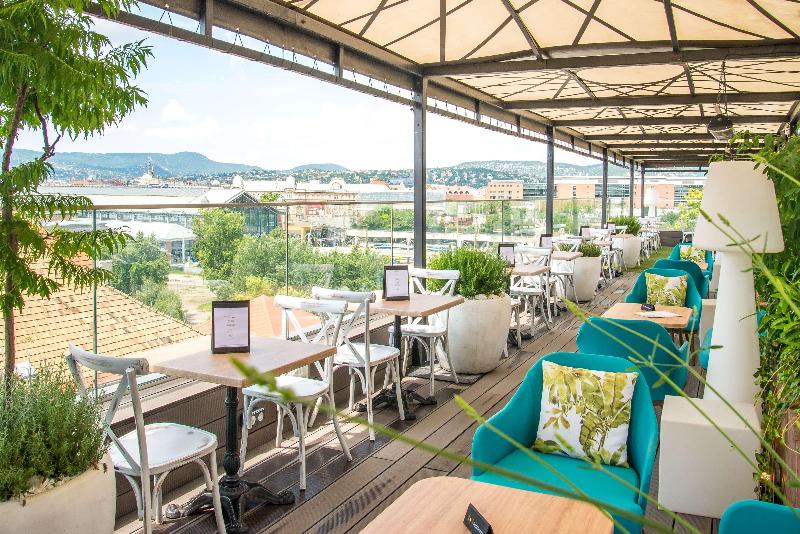 Mystery Hotel Budapest, Preferred Hotels & Resorts - Bar