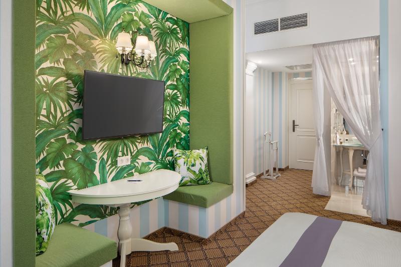 Mystery Hotel Budapest, Preferred Hotels & Resorts - Oda
