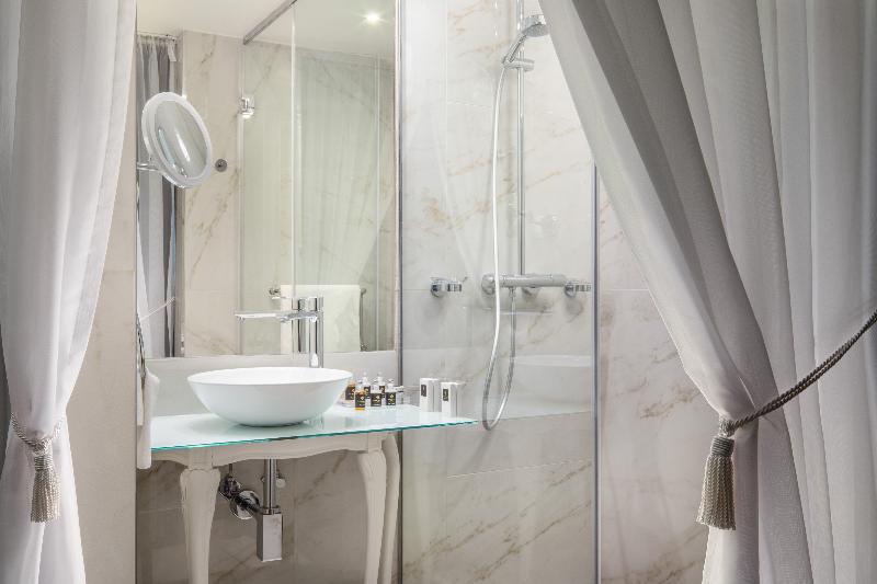 Mystery Hotel Budapest, Preferred Hotels & Resorts - Oda