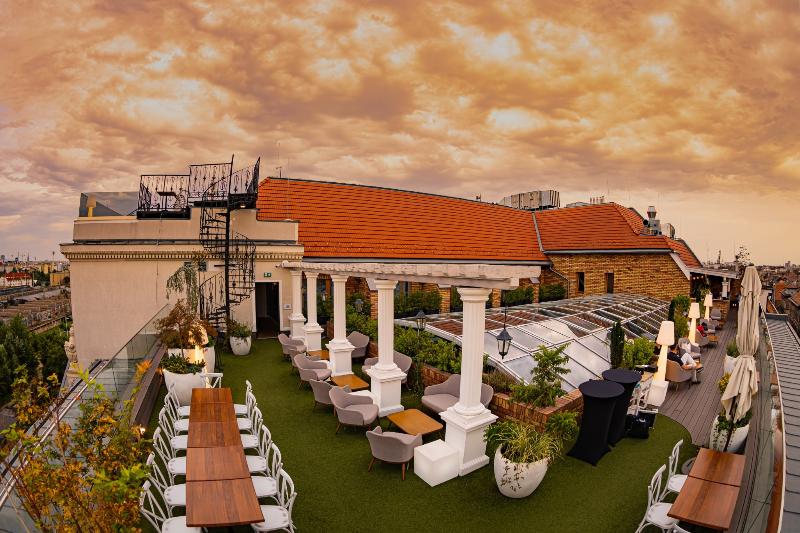 Mystery Hotel Budapest, Preferred Hotels & Resorts - Teras