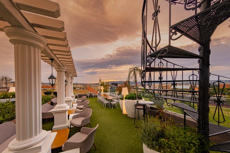Mystery Hotel Budapest, Preferred Hotels & Resorts - Teras