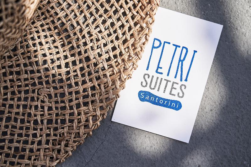 Petri Suites - Oda
