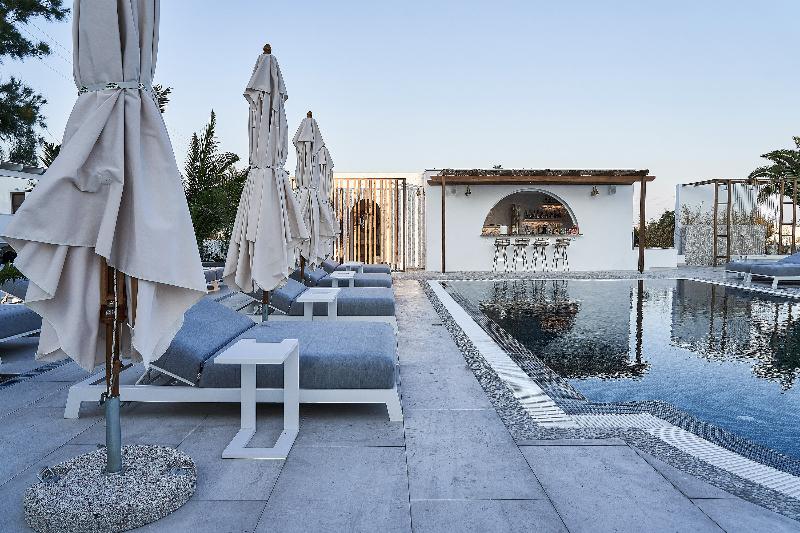 Petri Suites - Havuz