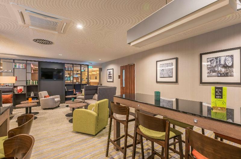 Hampton by Hilton Munich City West - Lobi