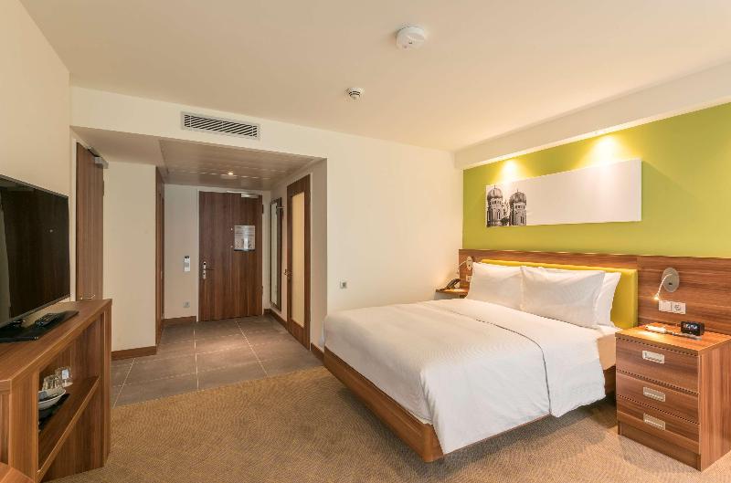 Hampton by Hilton Munich City West - Oda