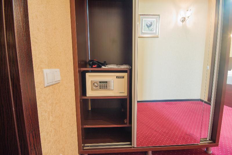 Marionn Hotel - Oda