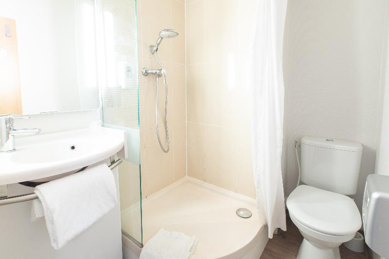 B&B HOTEL ST Malo Centre La Decouverte - Oda