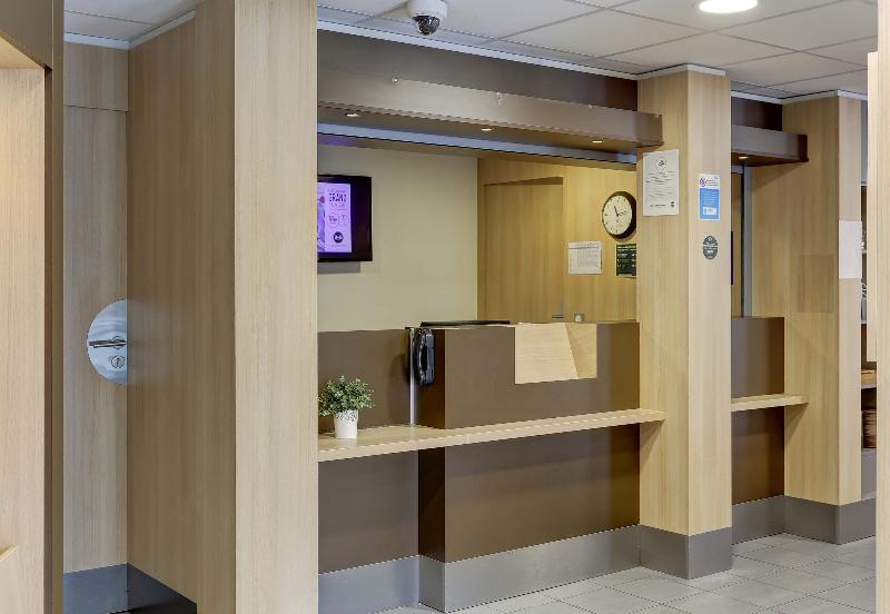 B&B HOTEL Reims Centre Gare - Lobi