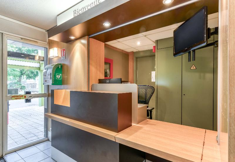 B&B Hôtel MONTPELLIER 2 - Lobi
