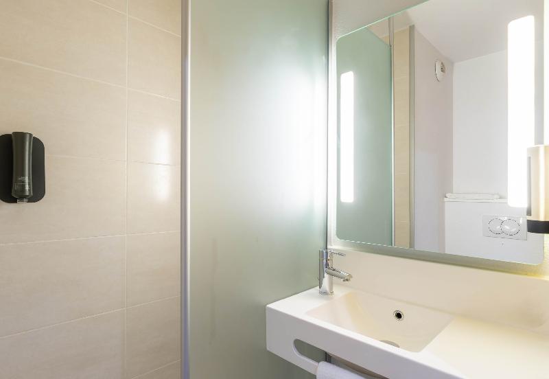 B&B Hôtel Lyon Ouest Tassin - Oda