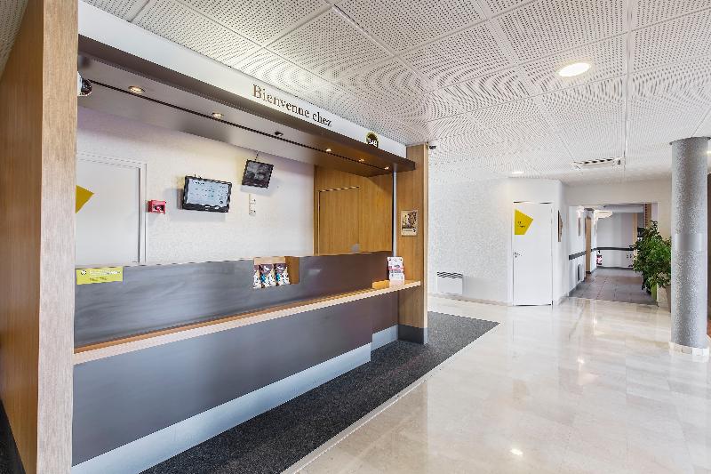 B&B HOTEL Lyon Grand Stade Meyzieu - Lobi