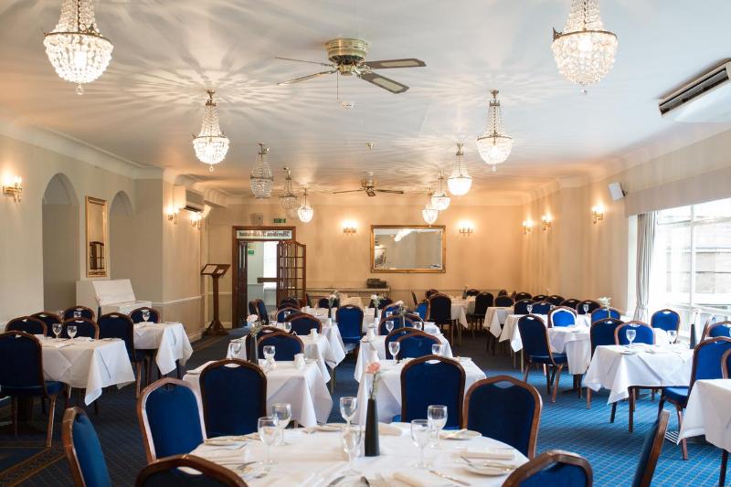 The Clarendon - Restoran