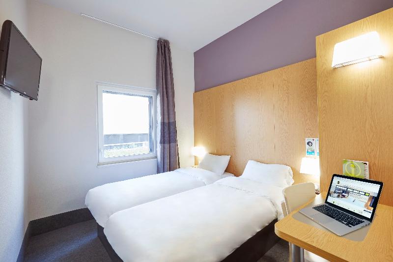 B&B HOTEL Lille Roubaix Campus Gare - Oda