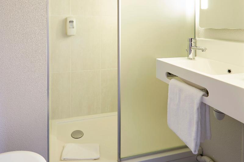 B&B HOTEL Lille Roubaix Campus Gare - Oda