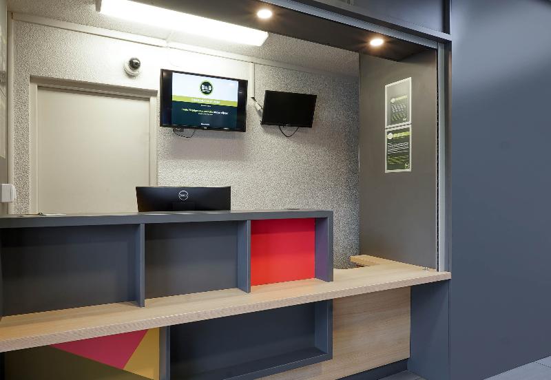 B&B HOTEL AIX EN PROVENCE Pont de l'Arc - Lobi