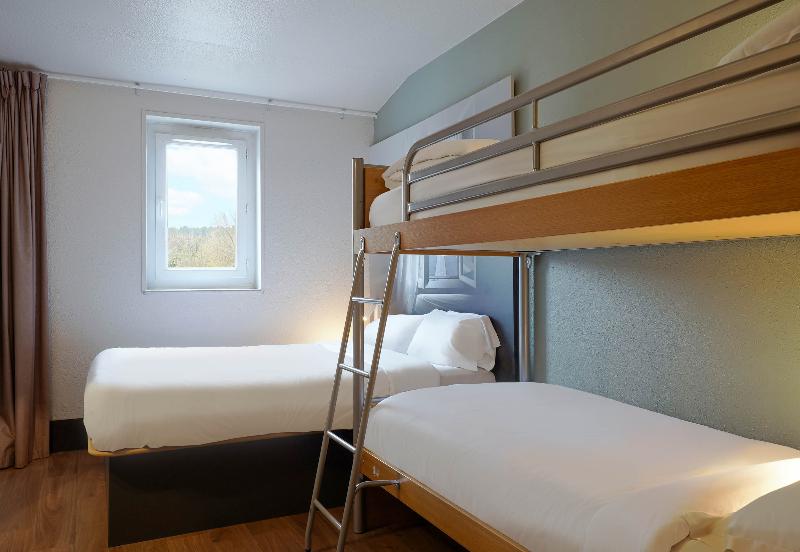 B&B HOTEL AIX EN PROVENCE Pont de l'Arc - Oda