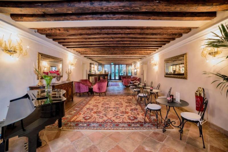 Nani Mocenigo Palace - Genel
