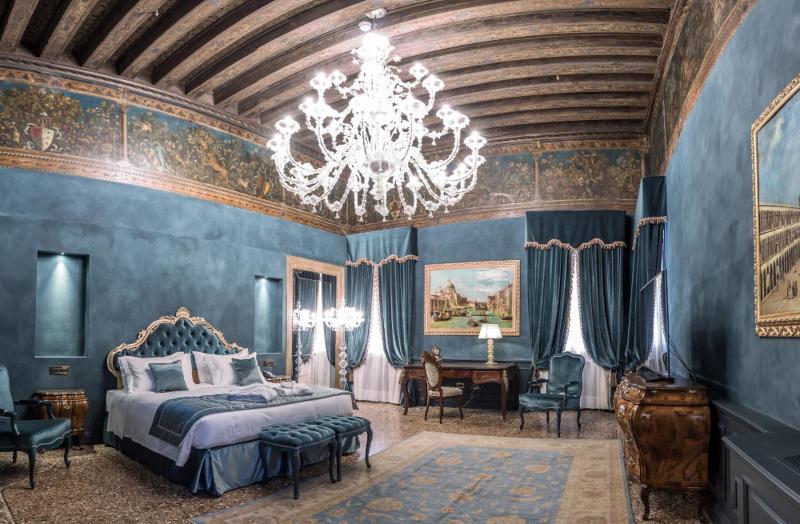 Nani Mocenigo Palace - Oda