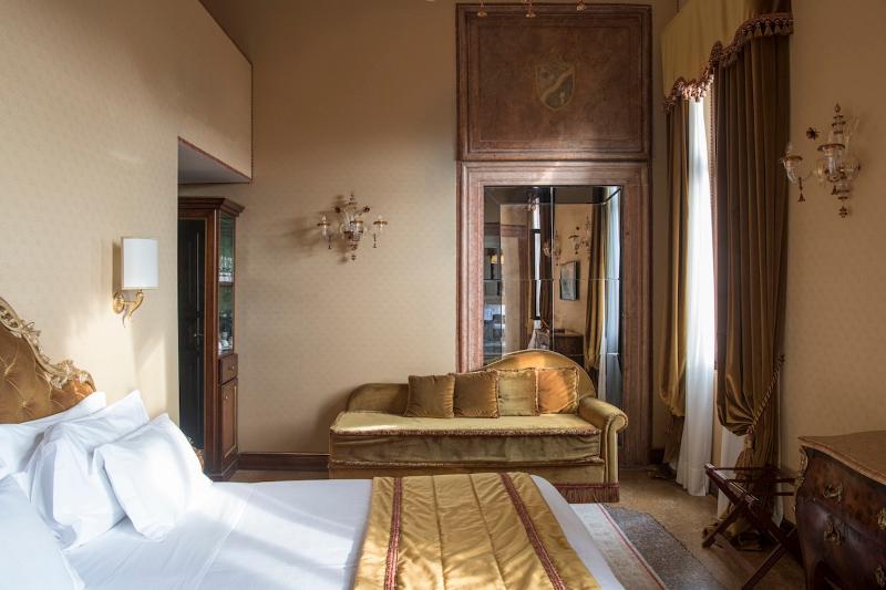 Nani Mocenigo Palace - Oda