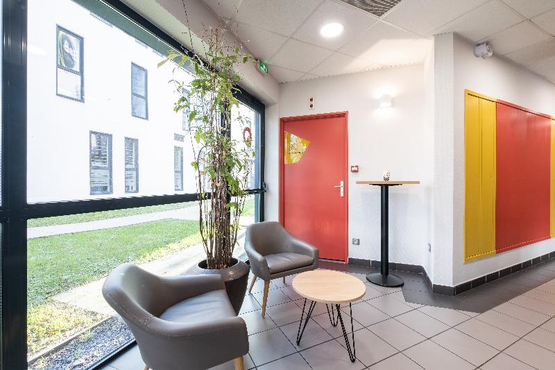 B&B HOTEL Lille Tourcoing Centre - Lobi