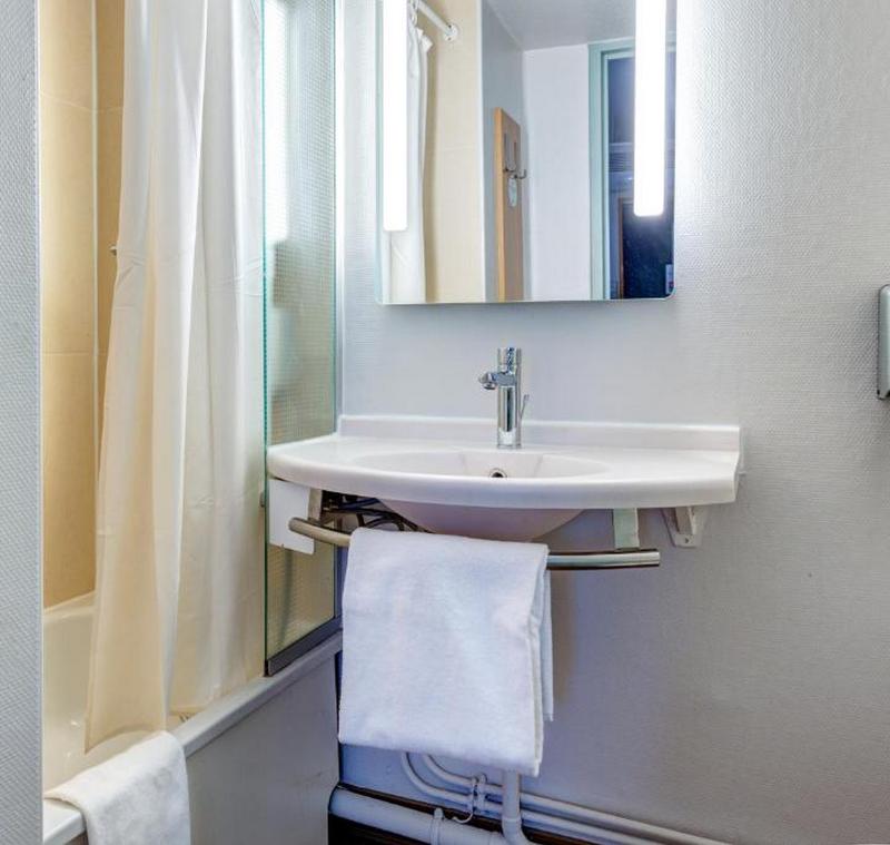 B&B HOTEL Orgeval - Oda