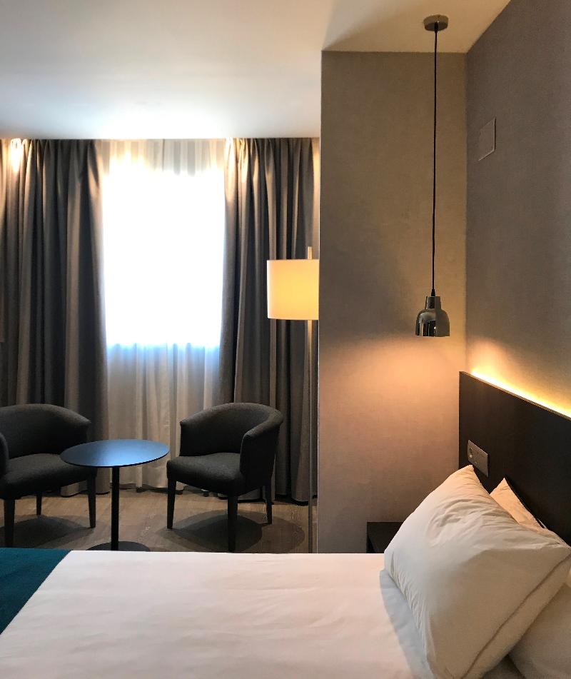 HG City Suites Barcelona - Lobi