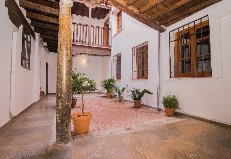Apartamentos Nahira Suites 3000 - Genel