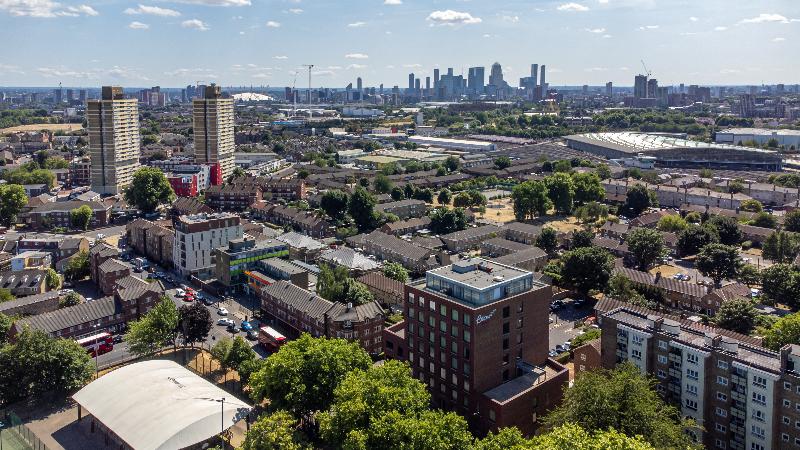 Roomzzz London Stratford - Genel