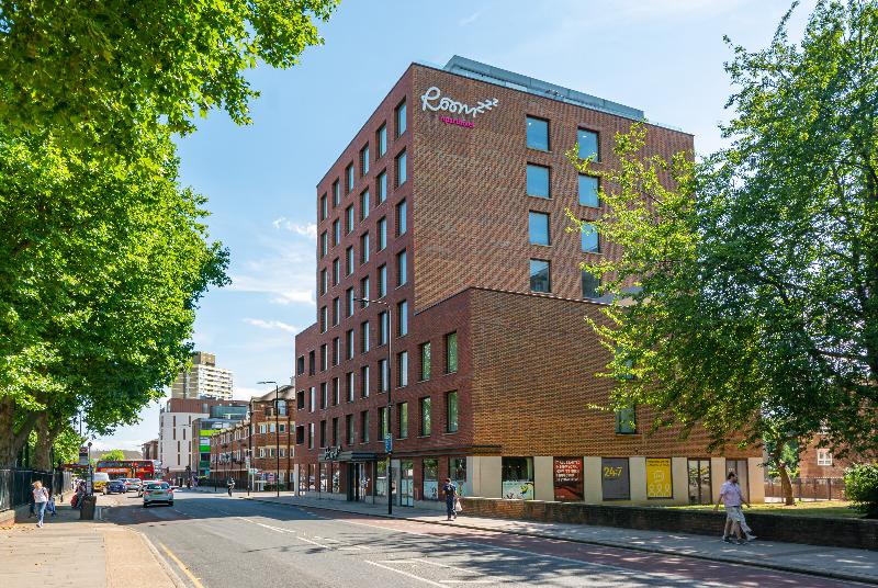 Roomzzz London Stratford - Genel