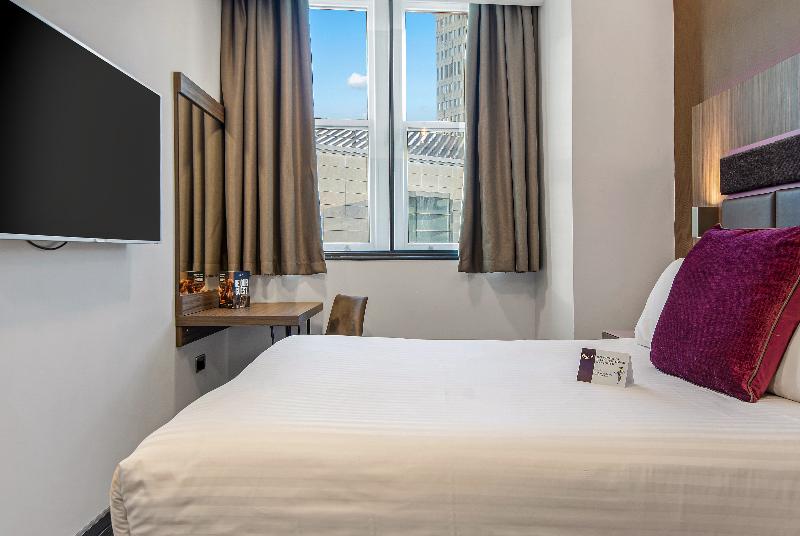 Roomzzz Manchester Victoria - Oda