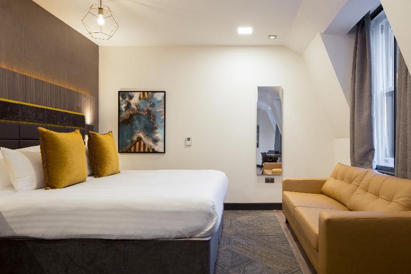 Roomzzz Manchester Victoria - Oda