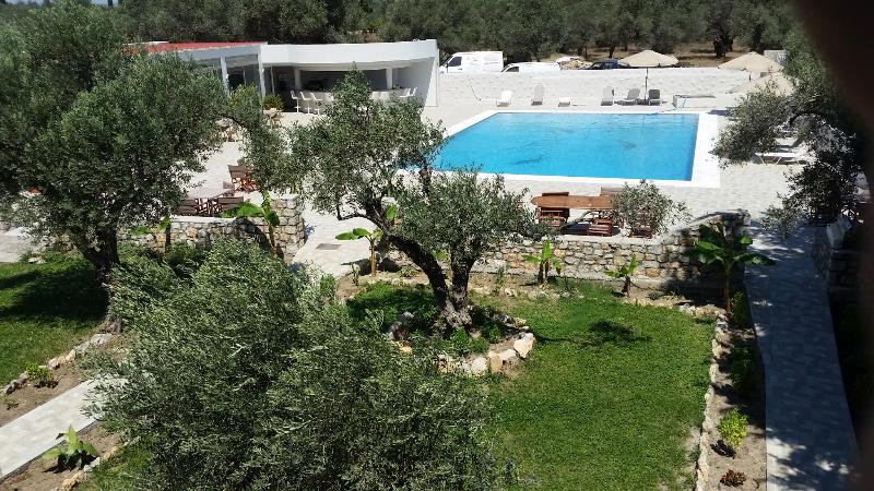 Saint George Resort - Genel