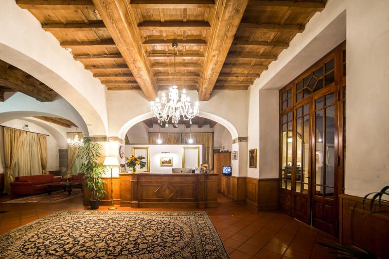 Hotel Abetone & Piramidi Resort & Spa - Lobi