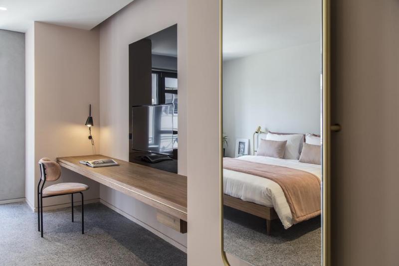 Perianth Hotel - Oda