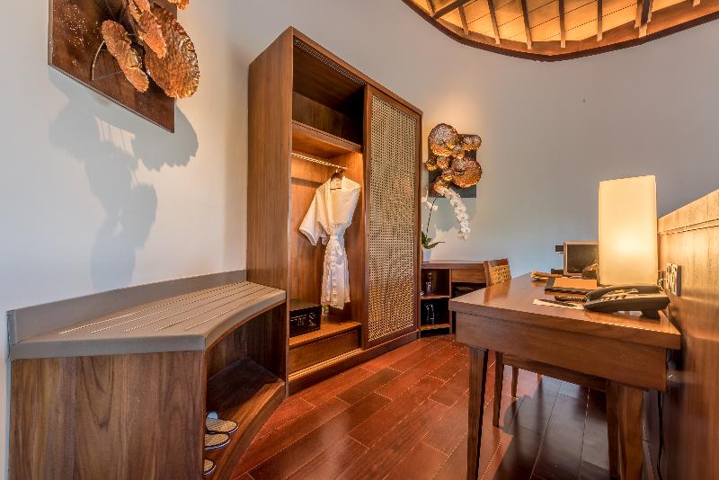 tanadewa Resort Ubud Bali by Cross Collection - Oda
