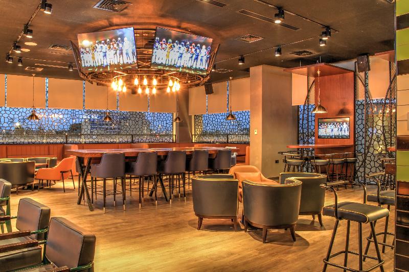 Occidental Dubai Production City - Bar