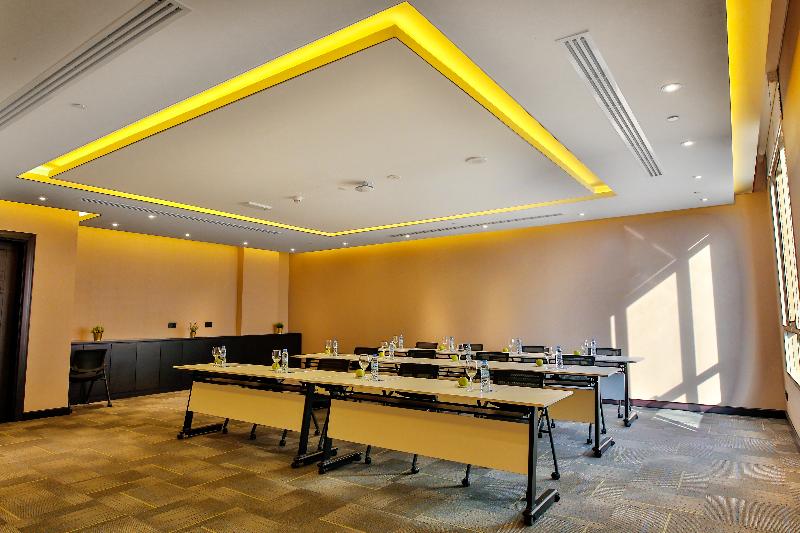Occidental Dubai Production City - Toplantı