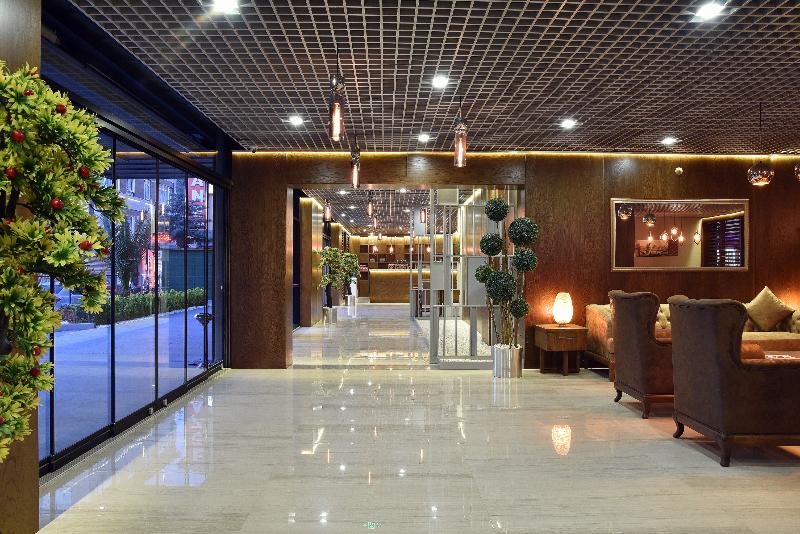 The Elegant Hotel - Genel
