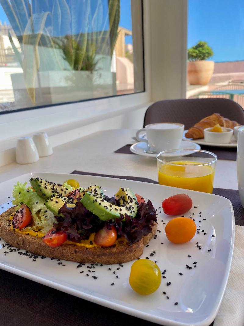 VEINTIUNO Emblematic Hotels by Airnest - Restoran