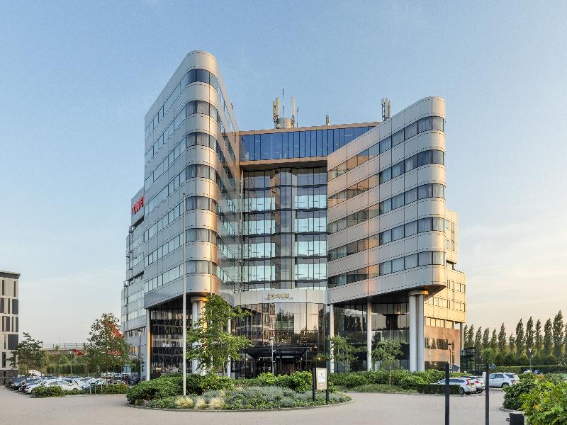 Corendon Amsterdam Schiphol, Tribute Portfolio - Genel
