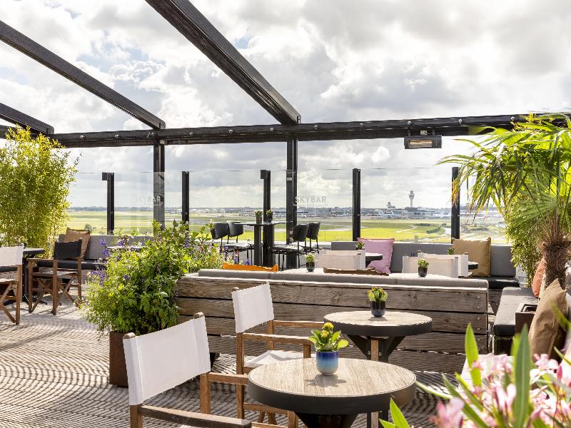Corendon Amsterdam Schiphol, Tribute Portfolio - Teras