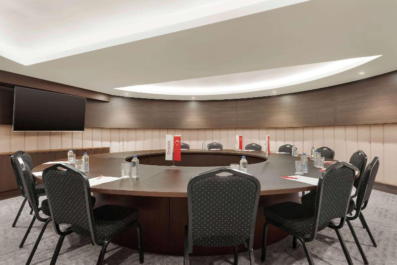 Ramada by Wyndham Isparta - Toplantı